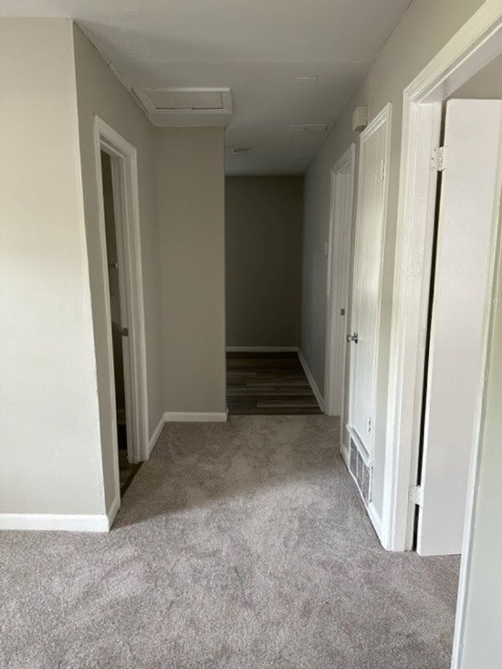1919 Ashley Rd #2 - Photo 3 of 4
