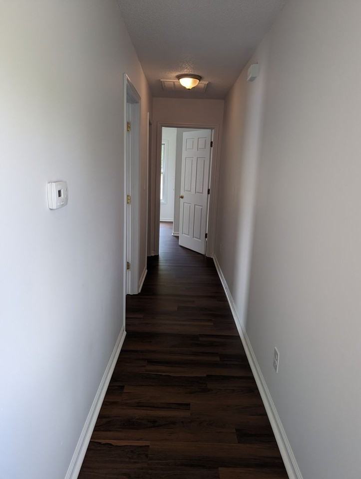 920 Old Halifax Rd - Photo 2 of 10