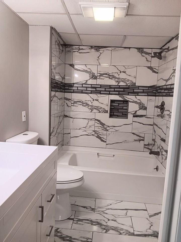 5650 Indianapolis Blvd - Photo 3 of 12