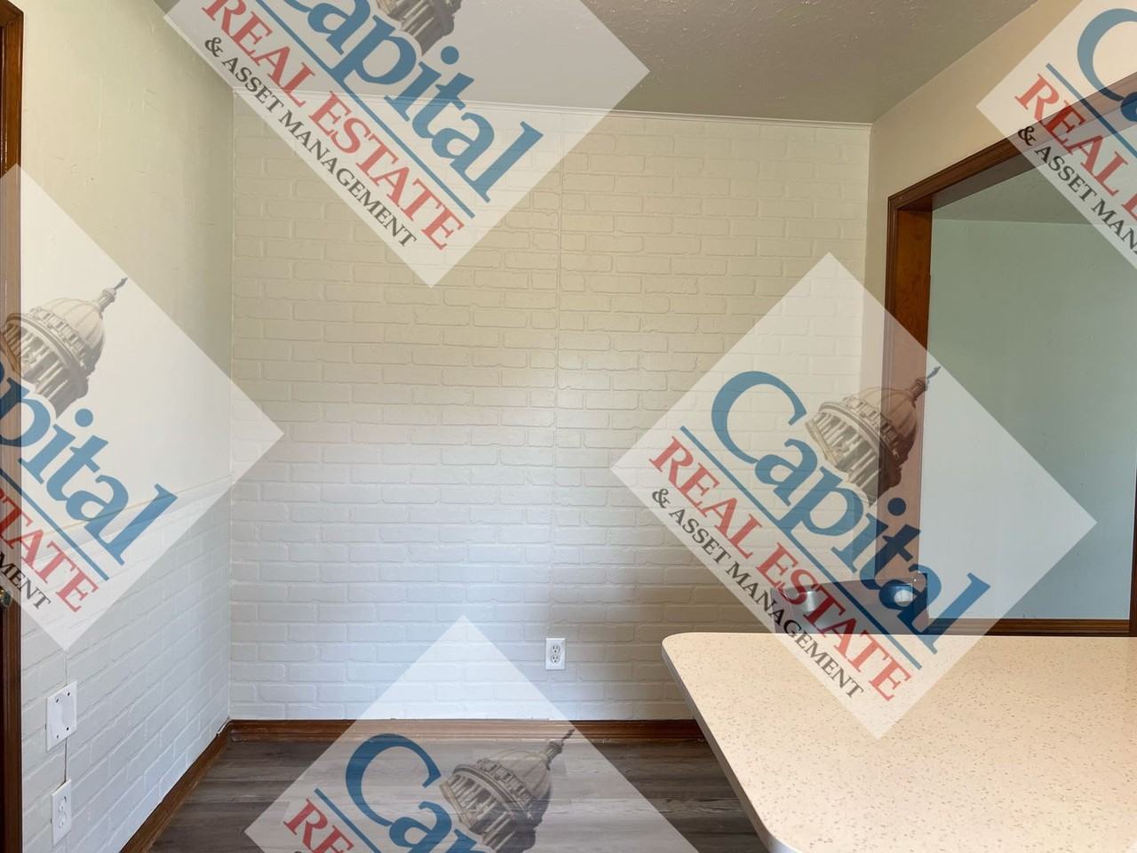 809 Holoway Dr - Photo 7 of 45