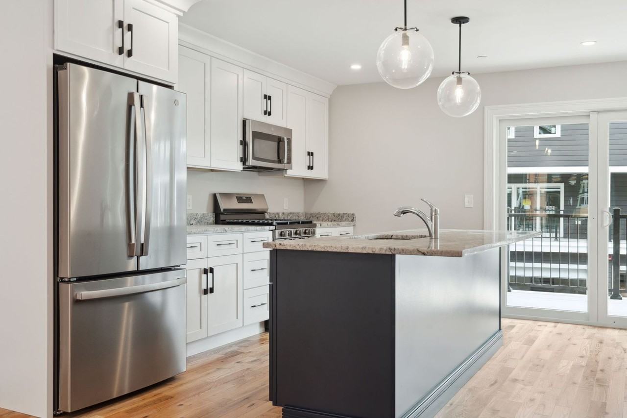 Yokens of Portsmouth - Photo 2 of 50