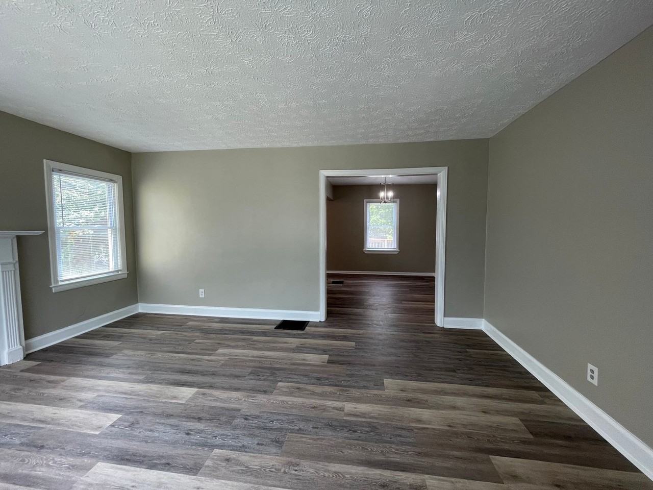 1012 Liberty Rd - Photo 4 of 23