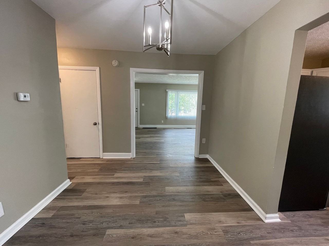 1012 Liberty Rd - Photo 6 of 23