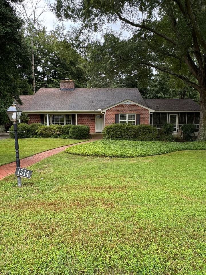 1514 Club Dr - Photo 2 of 50