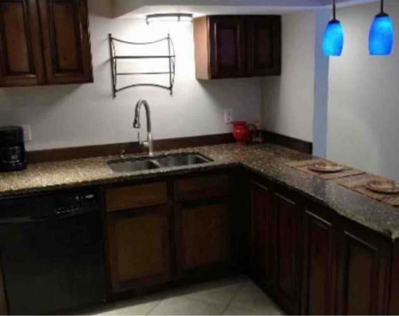 2534 Harvey St - Photo 3 of 4