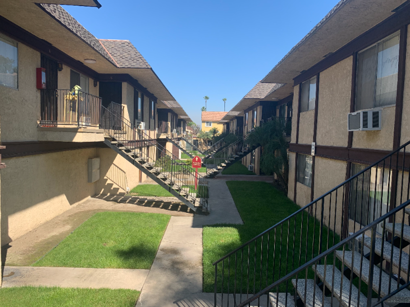 3523 W Savanna St #000 - Photo 2 of 12