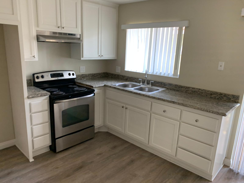 3523 W Savanna St #000 - Photo 6 of 12