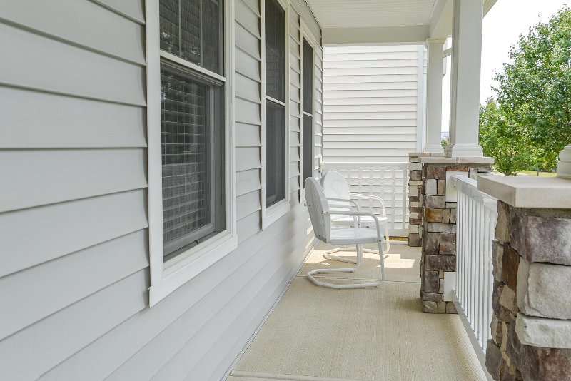 9304 Polaris Green Dr - Photo 2 of 20