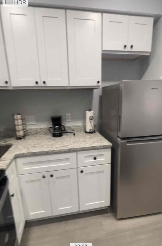 1019 W Baltimore St #C - Photo 4 of 8