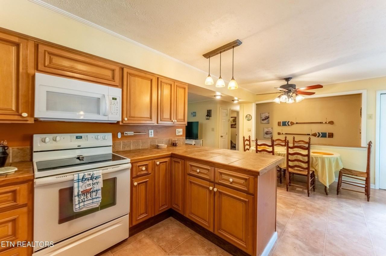 1806 Perimeter Dr #NA - Photo 2 of 15