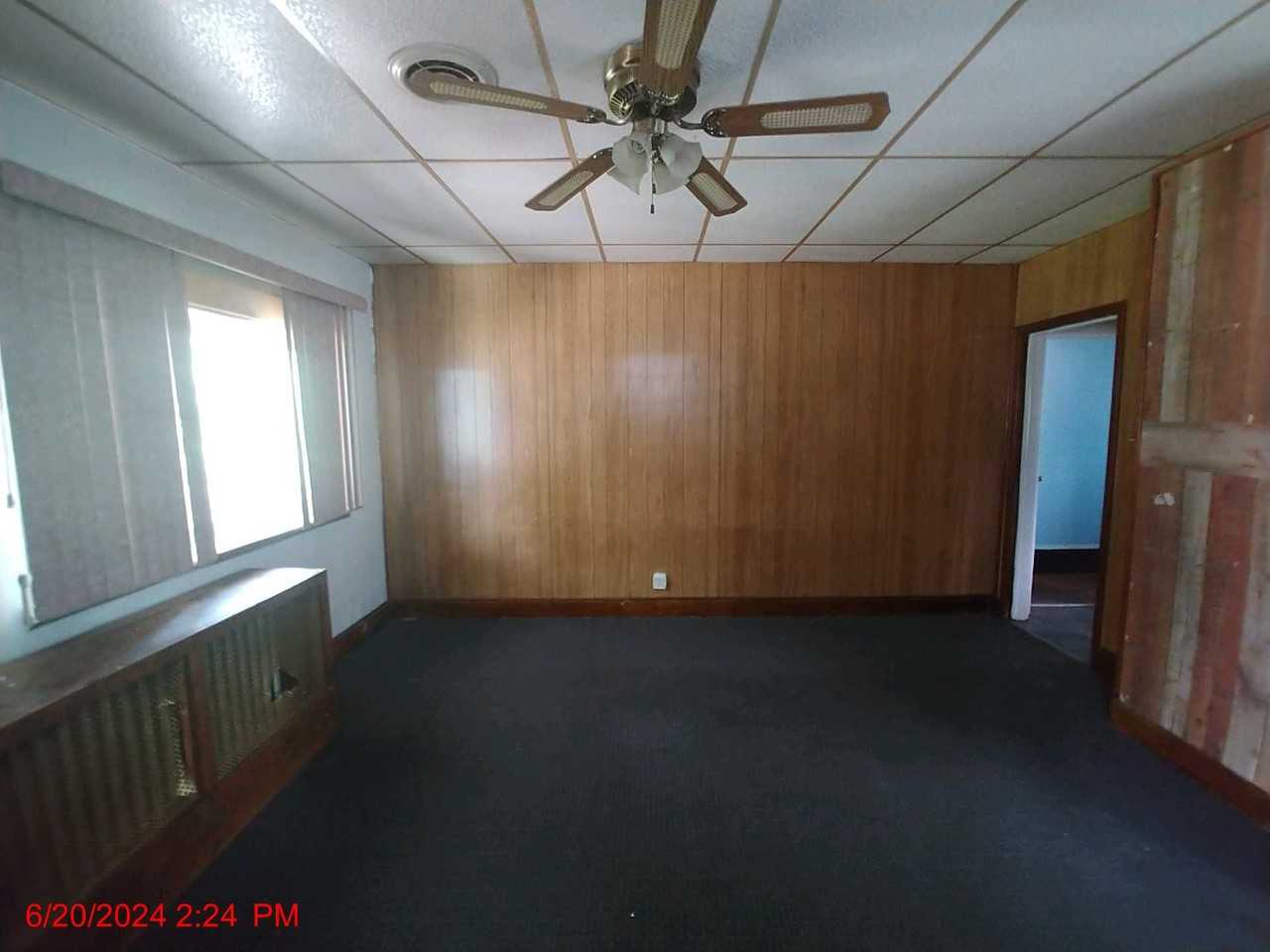 465 7th St #NA - Photo 3 of 12