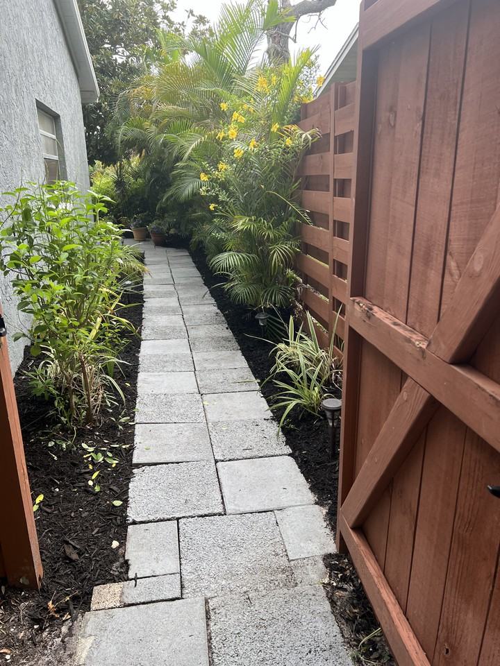 2216 Hibiscus St #2216 - Photo 3 of 24