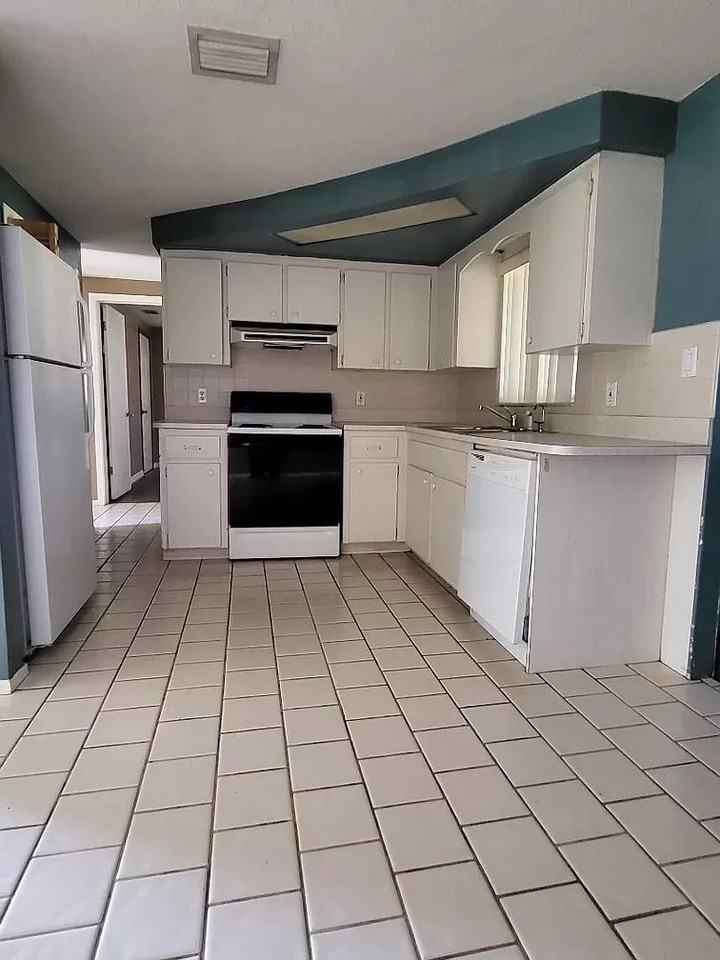 1440 Brixton Ln #NA - Photo 4 of 14