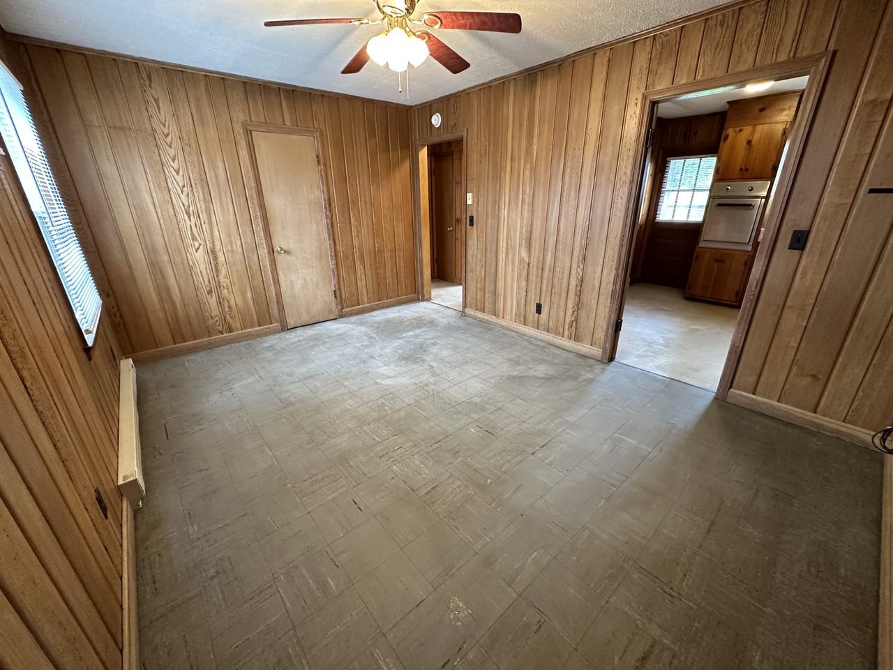 506 Rockford St - Photo 2 of 14