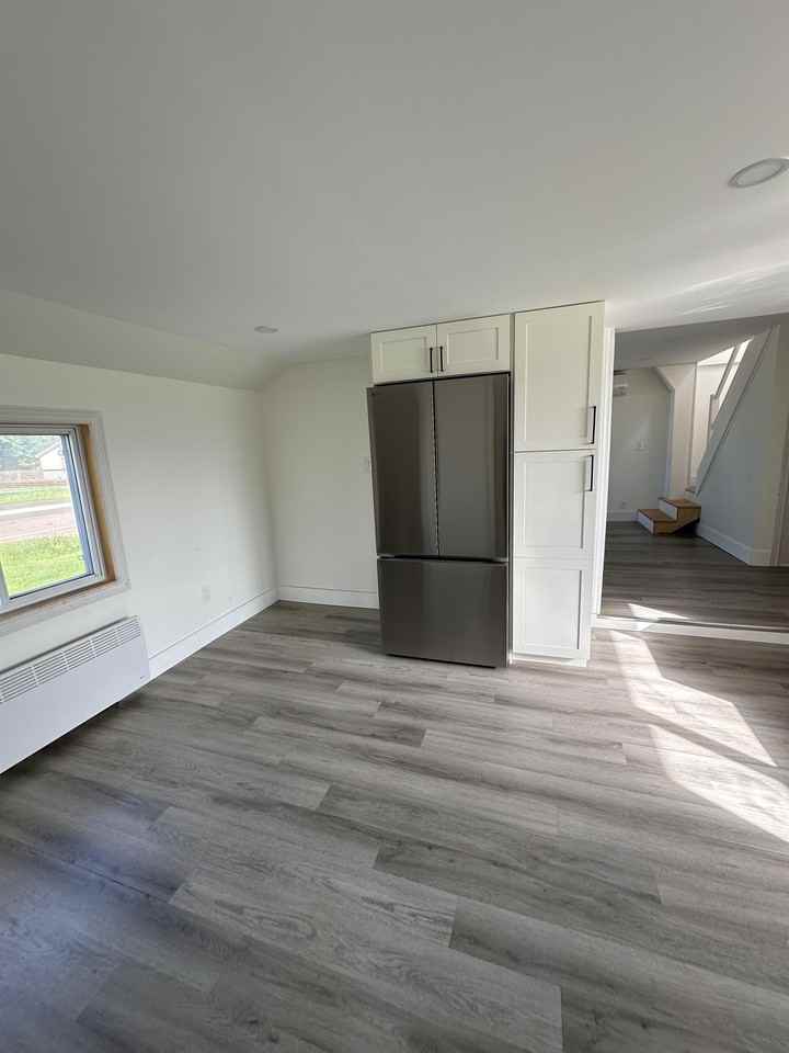 20 Wilfred St #1 - Photo 3 of 19