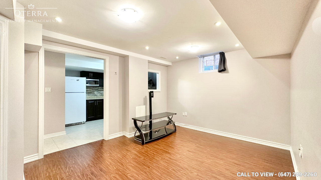 2-112 Upper Rouge Trail Park, Scarborough, Ontario M1B 6K6 - Photo 2 of 12