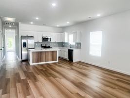 featured image of Hummingbird Ln
