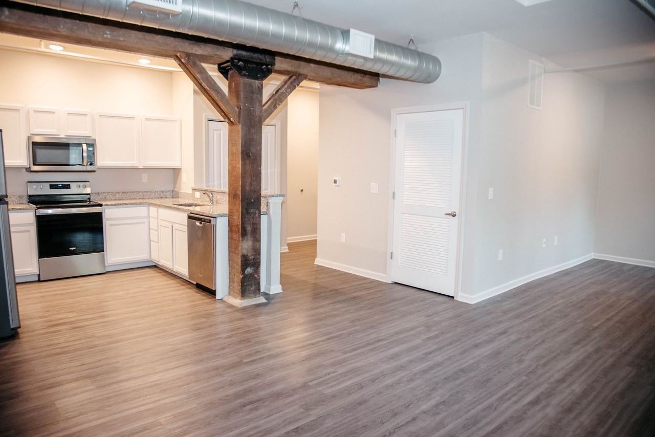 191 Broad Street - Photo 4 of 50