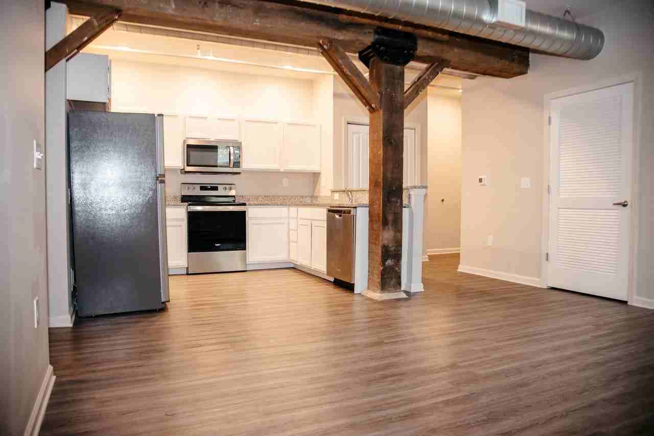 191 Broad Street - Photo 7 of 50