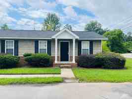 featured image of 47 Robinson St