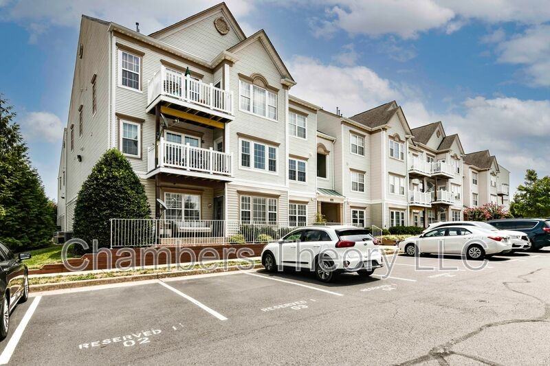 21850 Locomotive Ter #100 - Photo 2 of 26