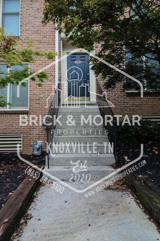 4045 Heather Ct - Photo 2 of 24