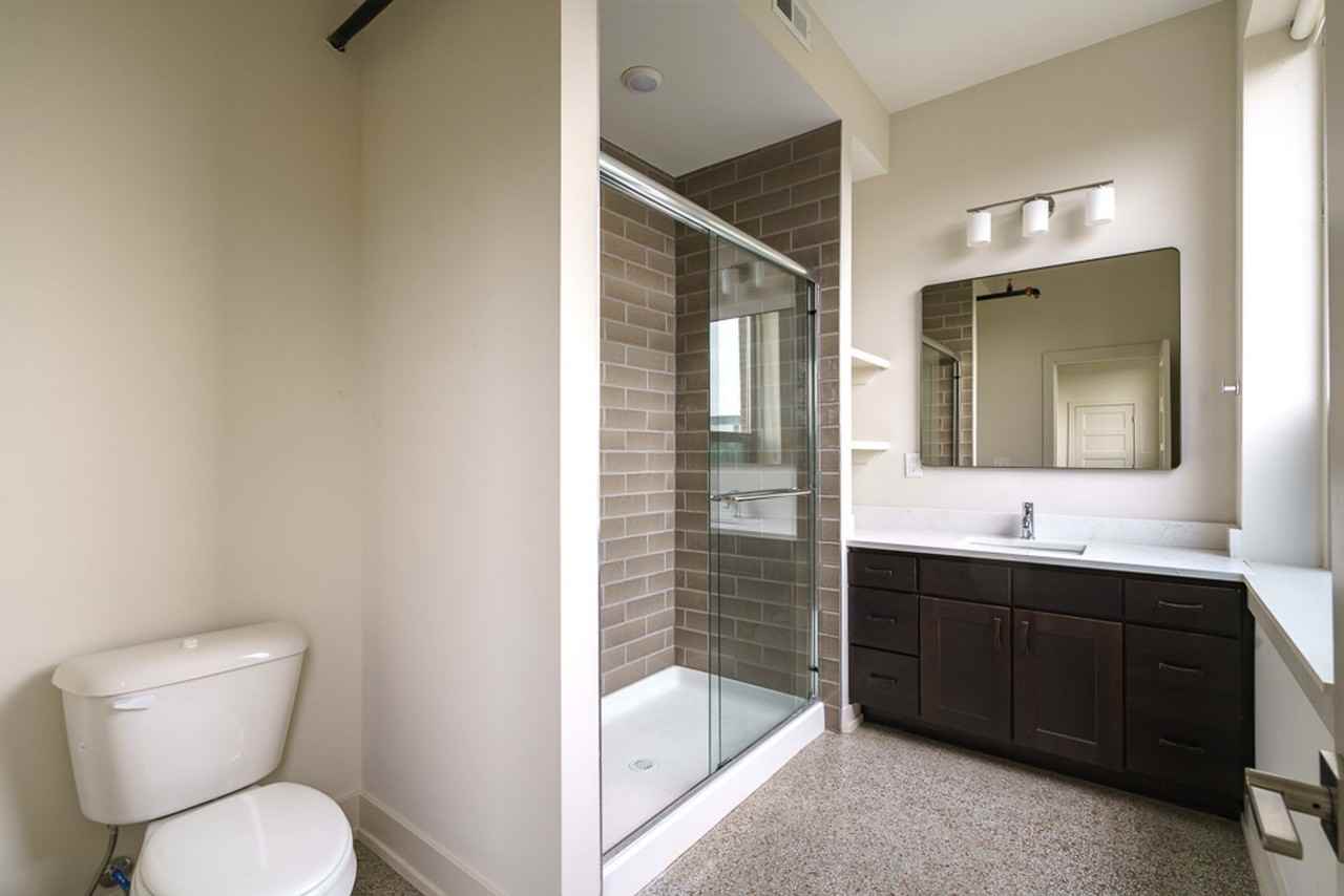 875 Michigan Ave - Photo 7 of 18