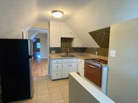 323 Prospect Ave NE - Photo 1 of 1
