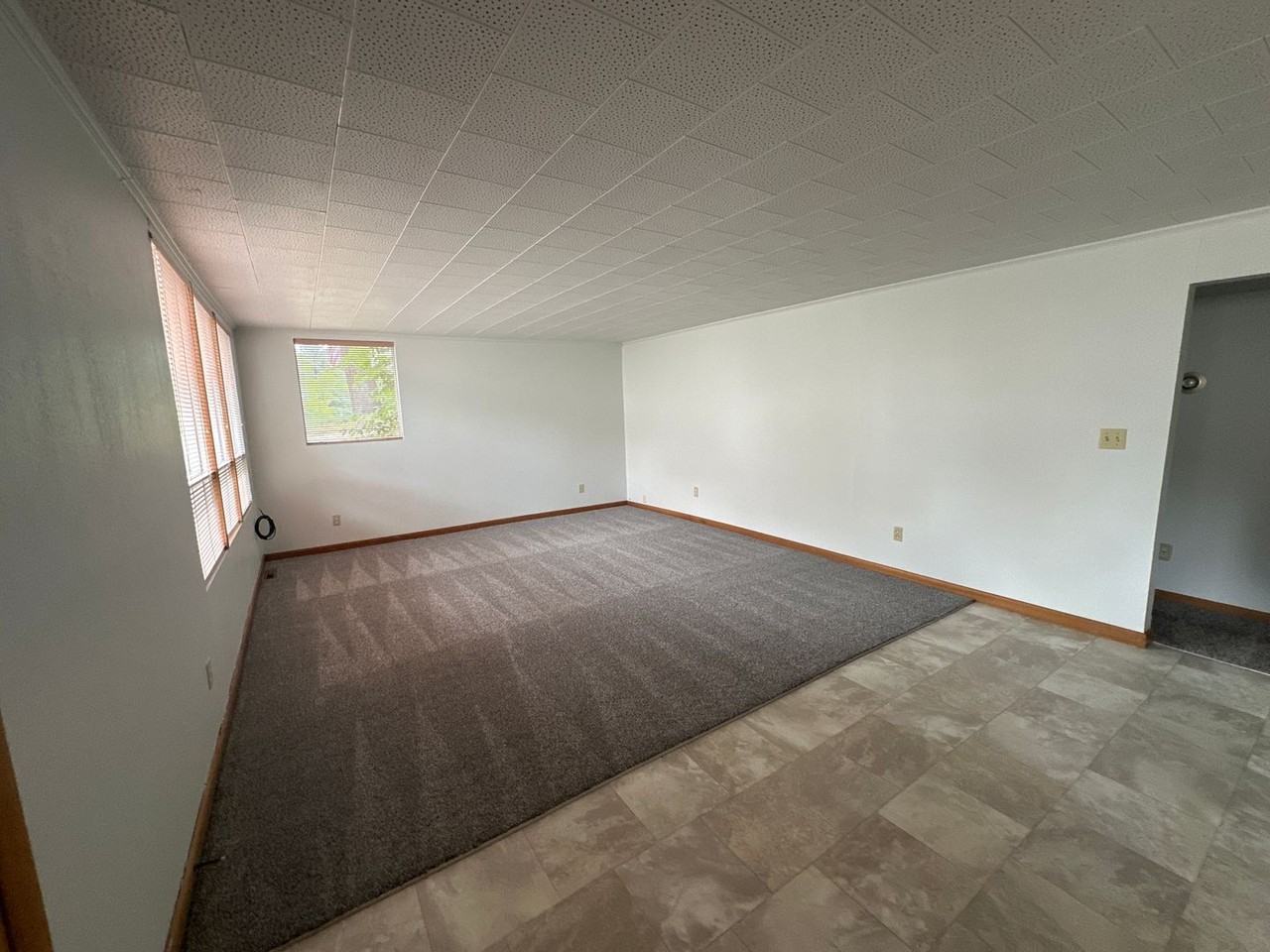 1124 1st St Ne - Photo 3 of 10