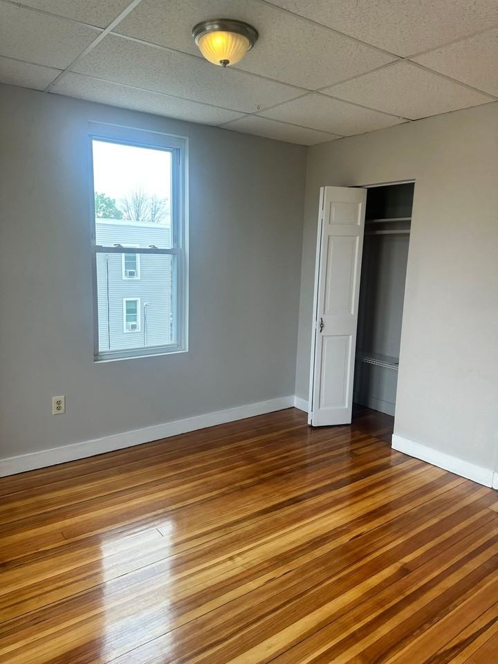 15 Simon Street - Photo 6 of 9