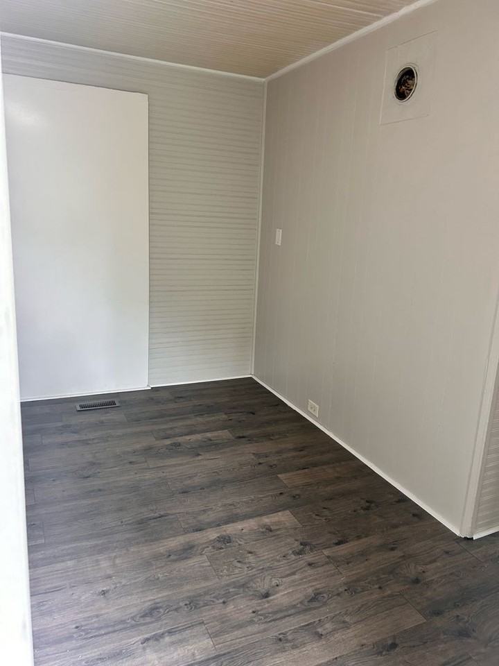 638 Wilson St #B - Photo 3 of 5