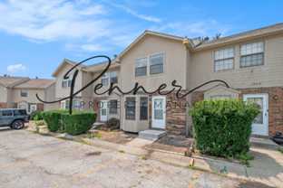 1711 Sw Parkridge Dr - Photo 1 of 1