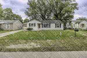 featured image of 1614 S Oakdale Dr
