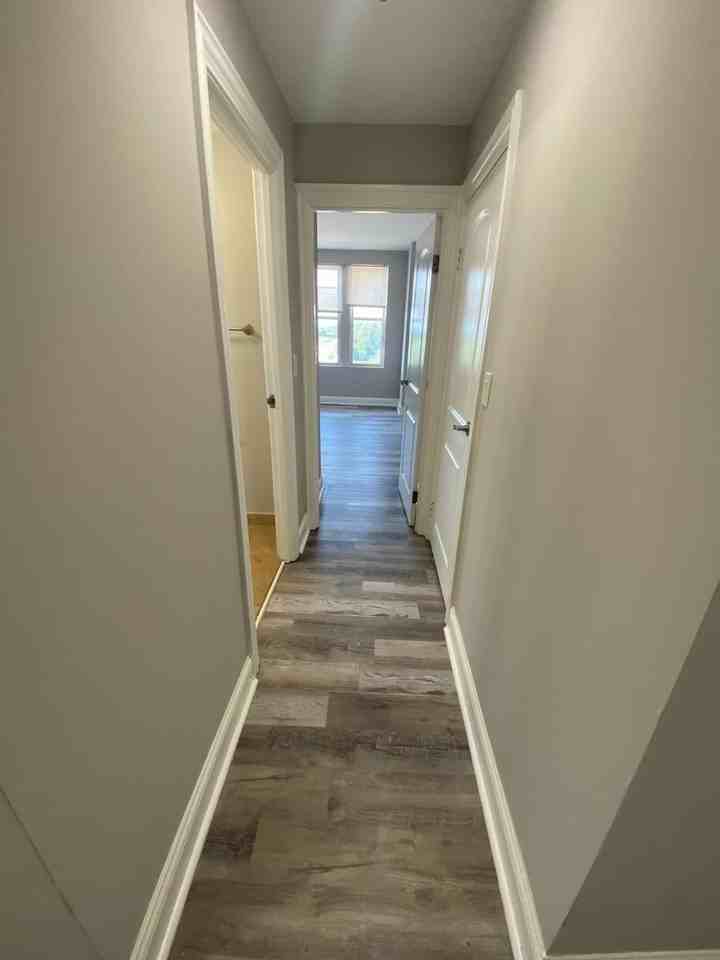 10 N Sheridan Rd. - Photo 2 of 20