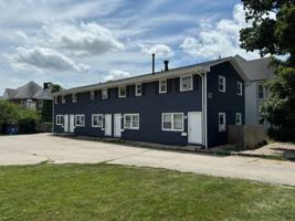 featured image of 608 W Monroe St