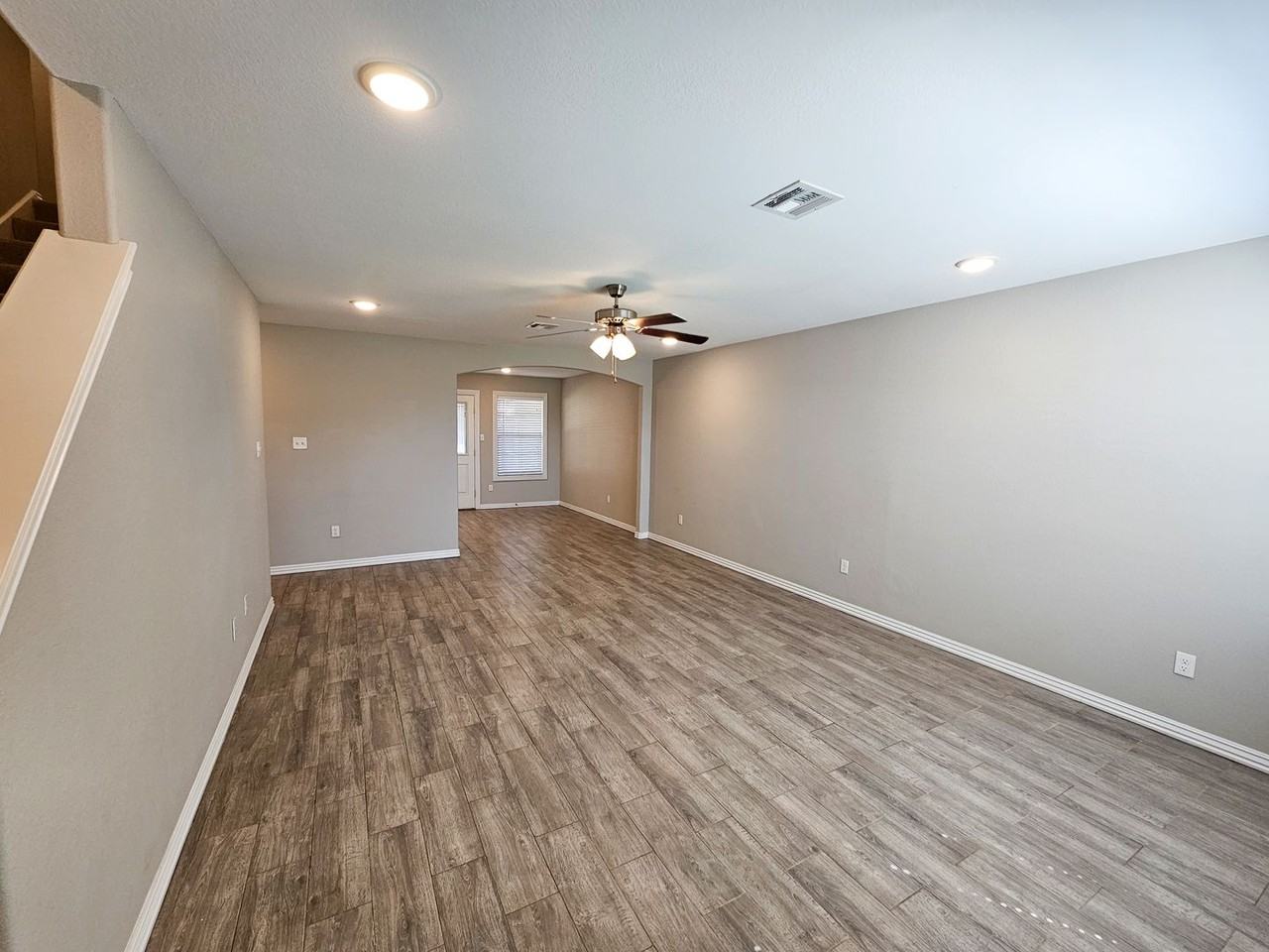 6632 Leightyn Lane - Photo 2 of 19