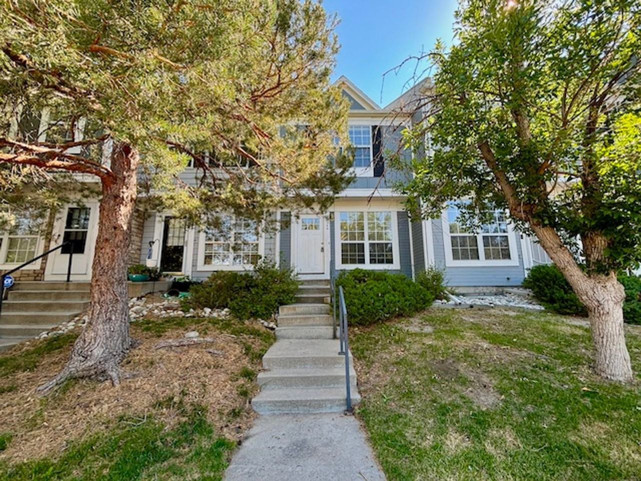 1044 S Paris Ct - Photo 3 of 27