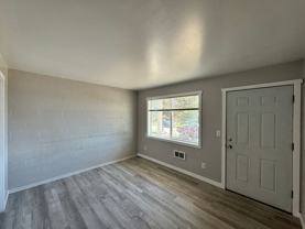 547 E Fairview - Photo 1 of 1