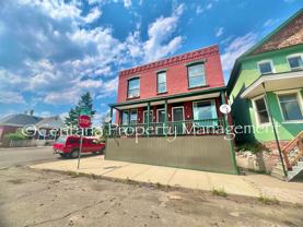 433-435 W Silver - Photo 1 of 1