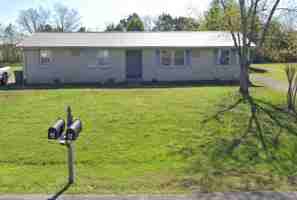 featured image of 725 Kent Dr