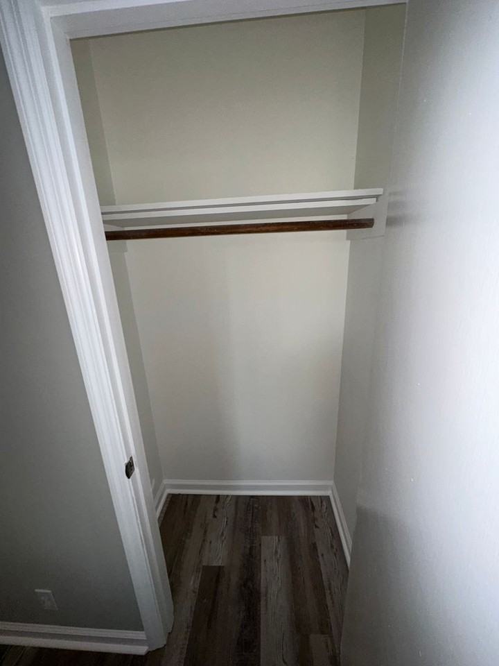 725 Kent Dr. - Photo 3 of 14