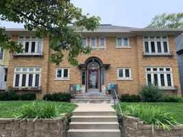 featured image of 1431 S 76th St