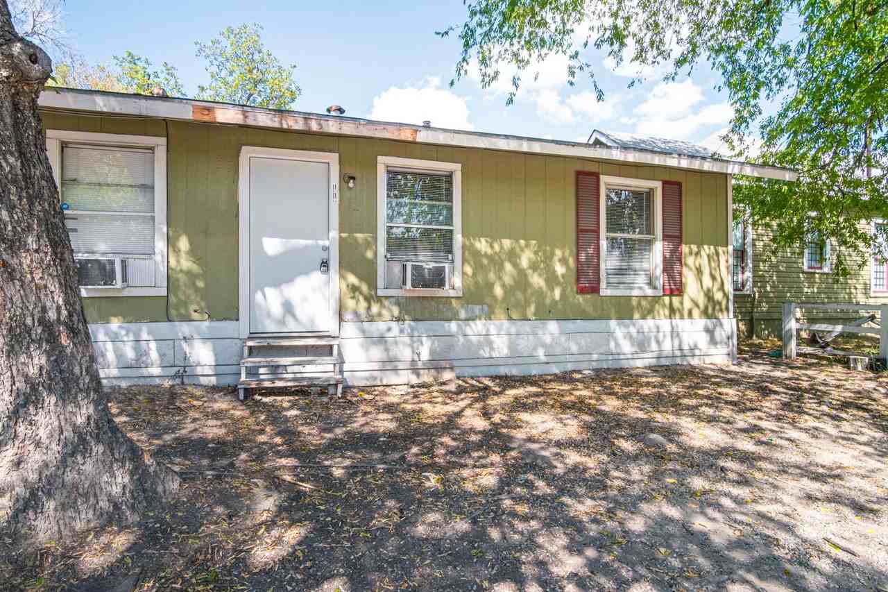 1319 Dawson St - Photo 2 of 13