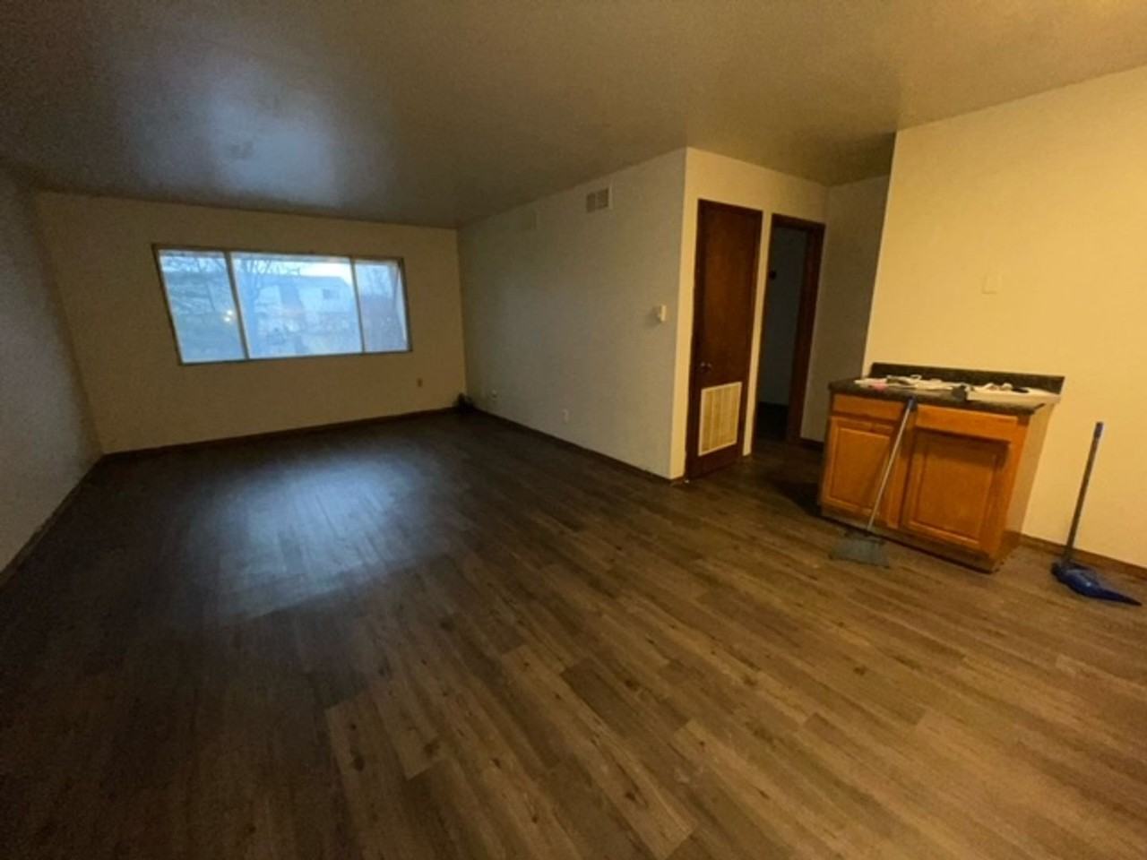 9900 W Fond Du Lac Ave - Photo 7 of 9