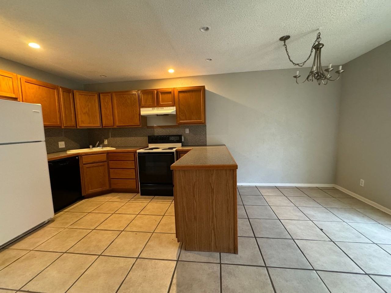 7007 Sw Green Terrace Blvd - Photo 5 of 14