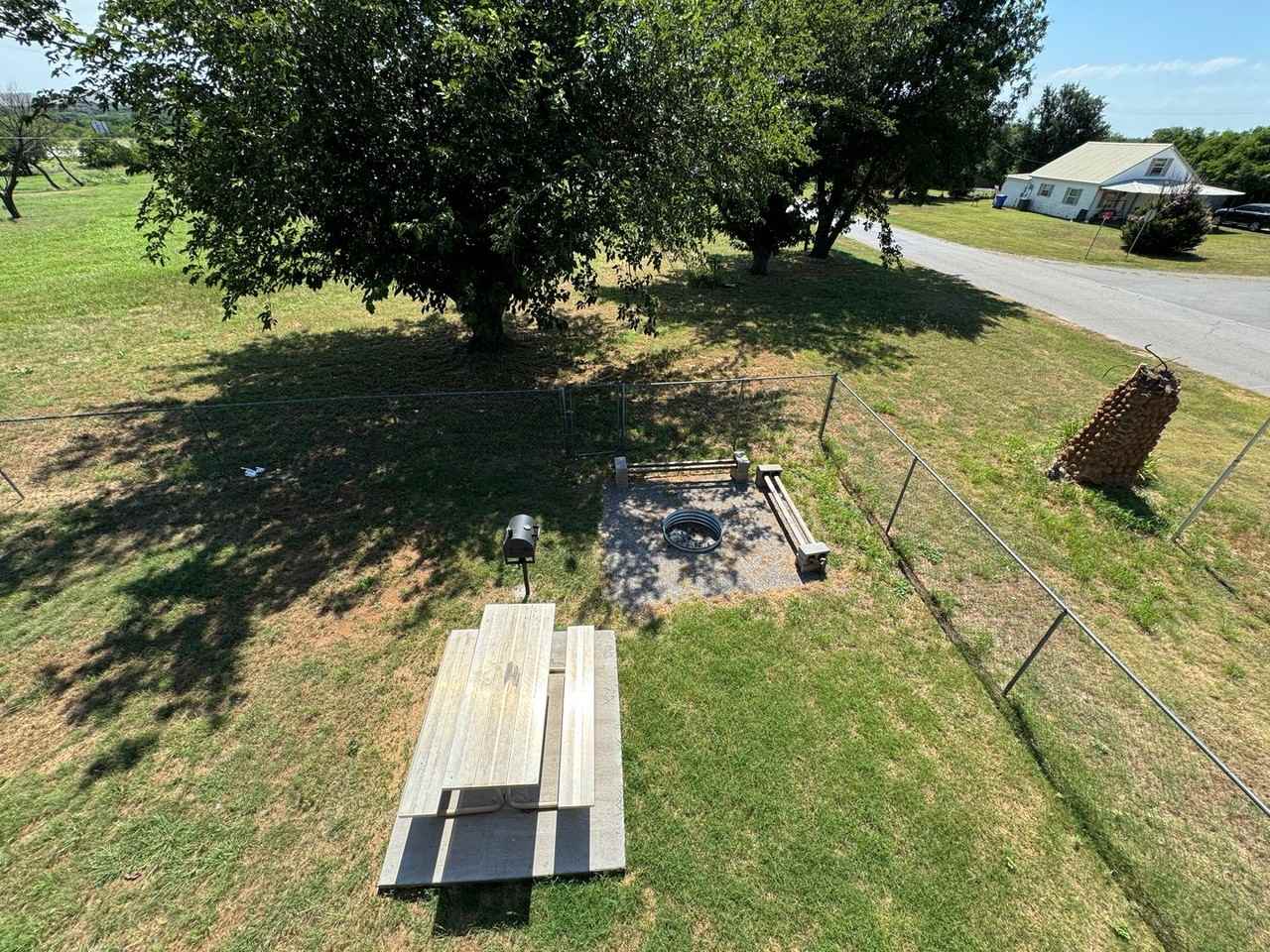 501 Nw Oak Ave - Photo 3 of 22