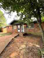 featured image of 3041 North St