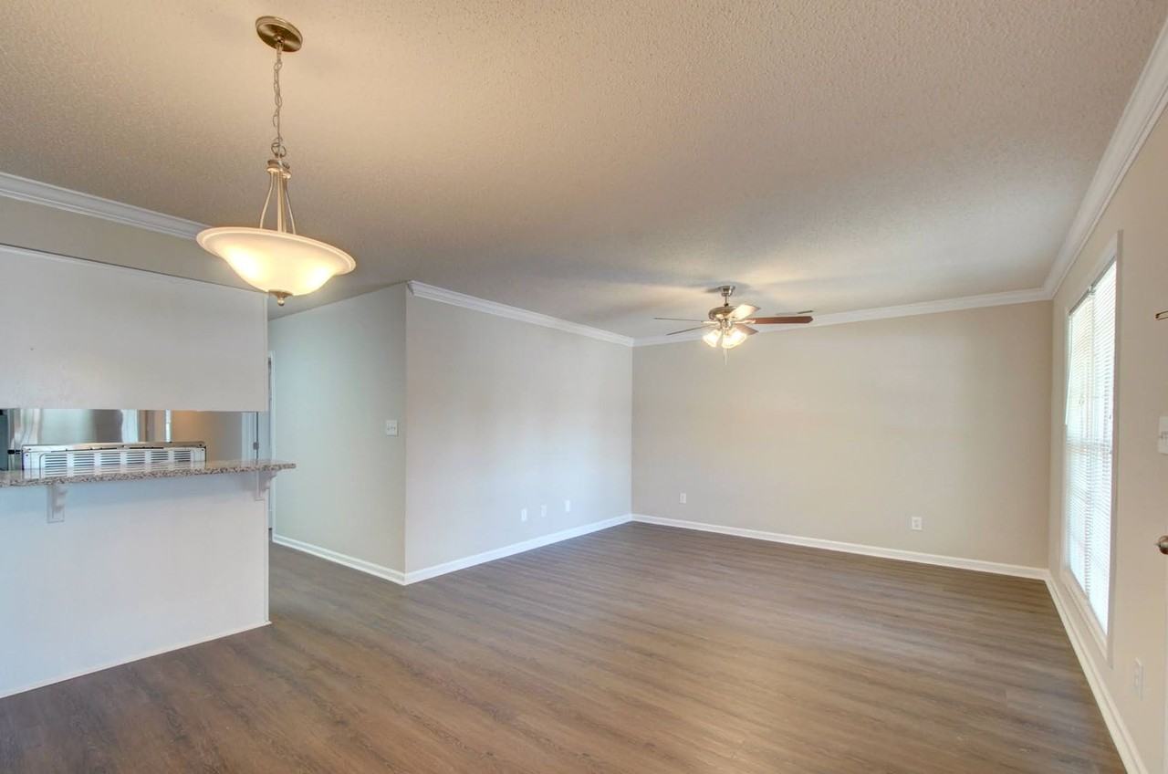 128 Railroad Ridge Rd - Photo 5 of 16