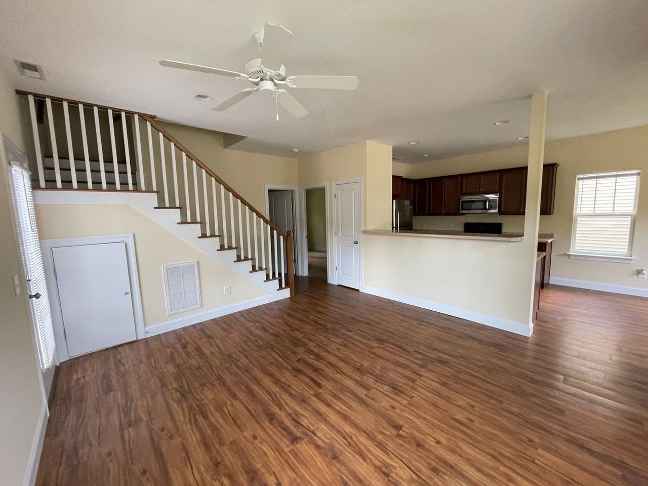 1122 Greenwood Ave - Photo 3 of 20