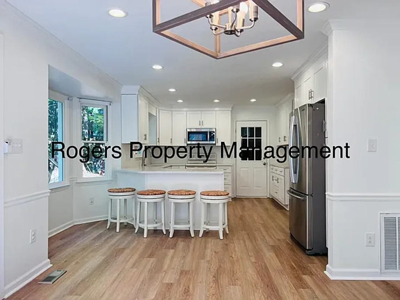 317 Amherst Creek Dr - Photo 2 of 35